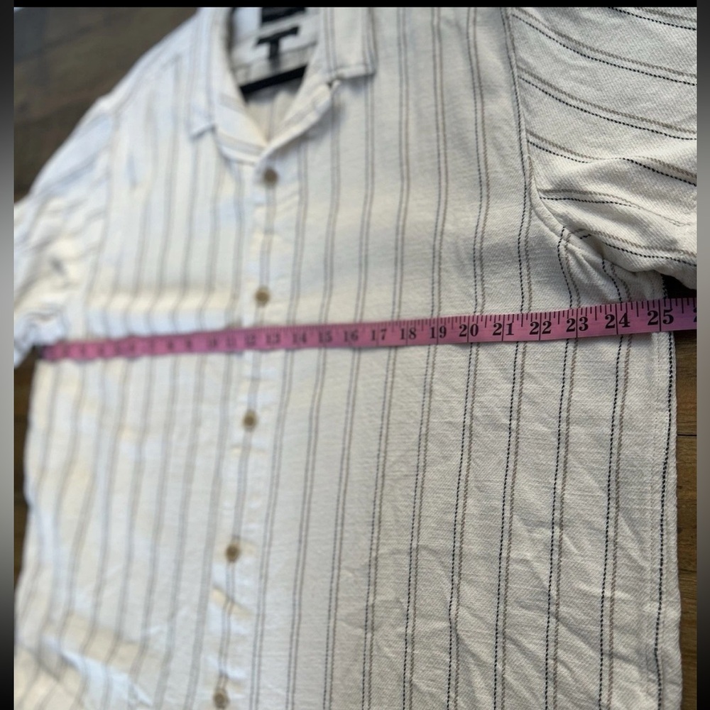 Banana Republic Short Sleeve Resort Wear Lightweight Button Down Shirt - Picture 14 of 15